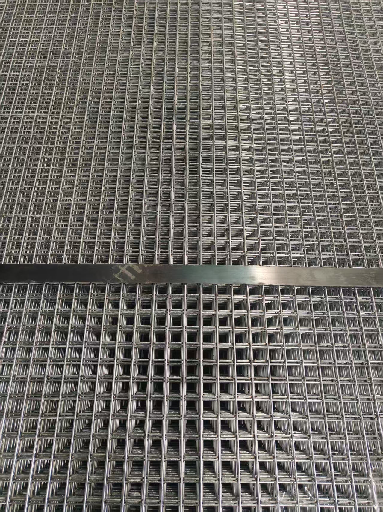 L72 Concrete Mesh