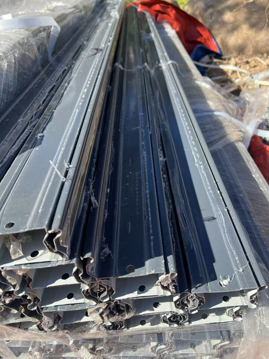 fencing posts