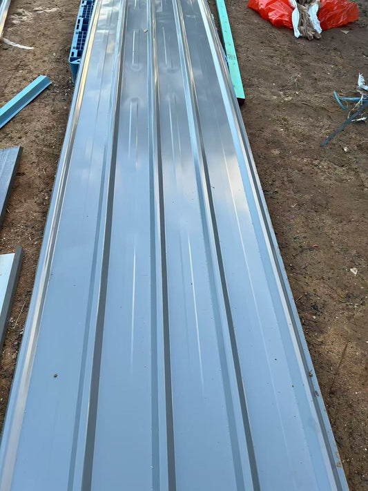 5.95m long *820 Roofing sheets